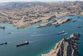 تناقض در آمارهای نفتی واشنگتن درباره تنگه هرمز