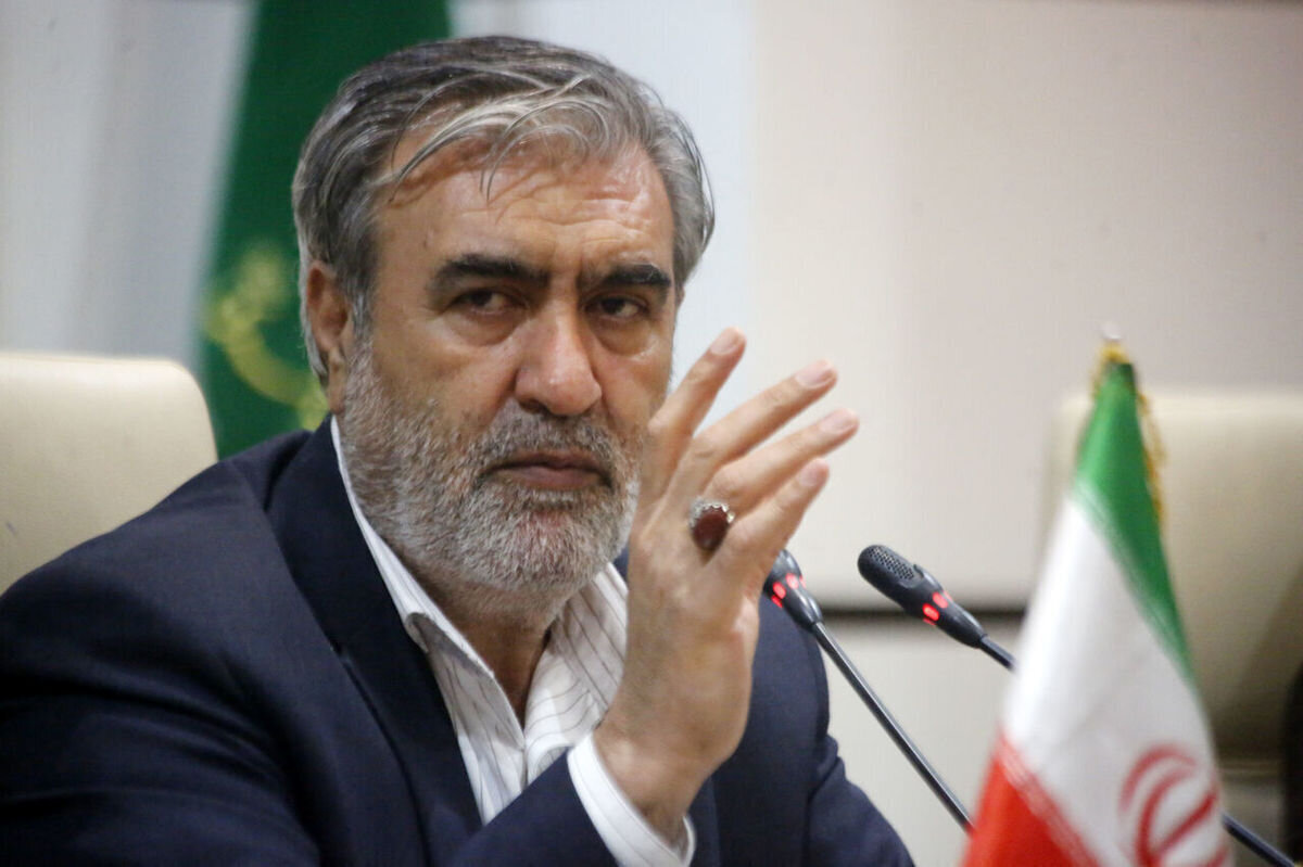 کشورهای منطقه مانع تکرار رفتارهای غلط آمریکا شوند
