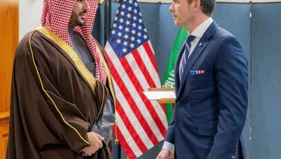 رایزنی دفاعی ریاض و واشنگتن؛ خالد بن سلمان با هگست گفت‌وگو کرد