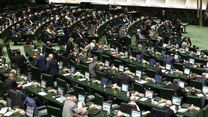 ادامه بررسی طرح مقابله با نفوذ سرویس‌های اطلاعاتی و نهادهای بیگانه در مجلس