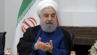 جنجال بر سر سخنان روحانی ادامه دارد؛ نه رفراندوم گفتم نه همه‌پرسی