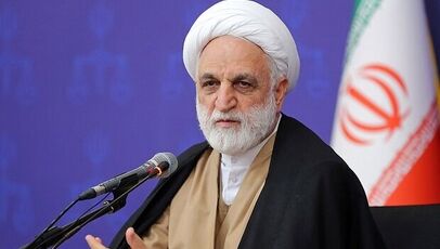 رئیس قوه قضاییه: قوه قضاییه با جان و مال مردم سروکار دارد؛ نه افراط می‌کنیم نه تفریط