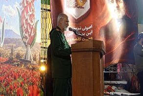 اختلاف‌افکنی در جامعه، حرکت در مسیر اهداف دشمن است