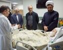 پزشکیان از آیت‌الله نوری همدانی عیادت و برای ایشان آرزوی شفای عاجل کرد
