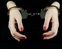 دختر ۲۳ ساله در مشهد به اعدام محکوم شد؛ جزئیات پرونده جنجالی