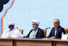 تاکید رئیس‌جمهور بر تبیین اندیشه‌های رهبر شهید در کنفرانس وحدت اسلامی