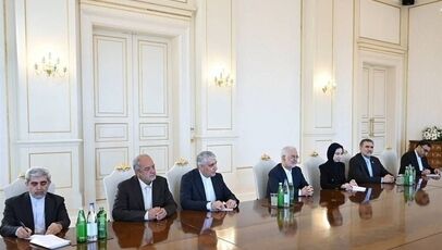 تهران و باکو دو سند همکاری تدوین کردند؛ مرزها و تجارت در کانون مذاکرات