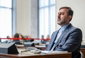 تجاوز نظامی و کشتار غیرنظامیان، عریان‌ترین شکل خشونت دولتی است