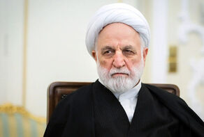  کسی که عادل نباشد نمی‌تواند پرچم عدالت را به‌دوش بکشد