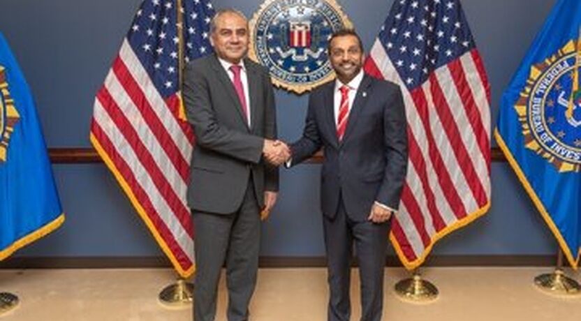 دیدار کش پاتل با وزیر کشور پاکستان؛ همکاری امنیتی واشنگتن و اسلام‌آباد در دستور کار