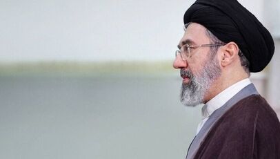 پاسخ رهبر انقلاب به نامه‌های دانشجویان؛ تا رسیدن به قلّه‌های پیشرفت هم‌عهدیم