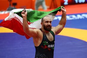 حرف‌های احساسی زارع بعد از طلای ناگویا؛ «امیدوارم مدالم حال مردم را خوب کند»