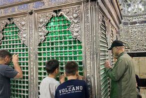 زیارت رئیس مجلس از حرم مطهر حضرت عبدالعظیم حسنی (ع)