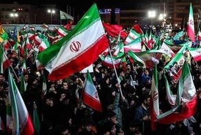 آملی لاریجانی از ۲۰۰ روز حضور و مجاهدت در تنگه هرمز قدردانی کرد