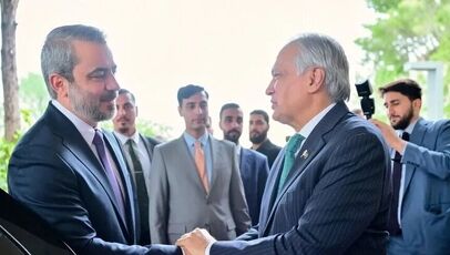 وزیر خارجه سوریه پس از ۱۹ سال به پاکستان سفر کرد