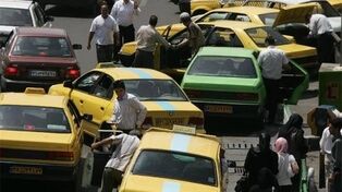بیمه ۳ هزار راننده تاکسی در راه است؛ آیا دولت هزینه را می‌دهد یا بازنشستگان باید تاوان بدهند؟