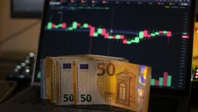 پیش بینی قیمت یورو فردا چهارشنبه 25 شهریور 1405