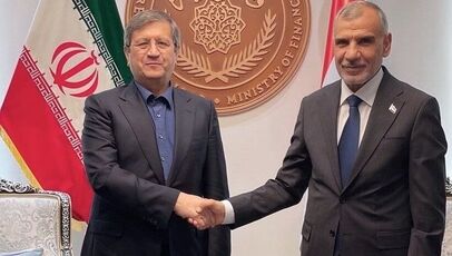 بانک مرکزی ایران و عراق بر تسریع در پیگیری مطالبات ایران تأکید کردند